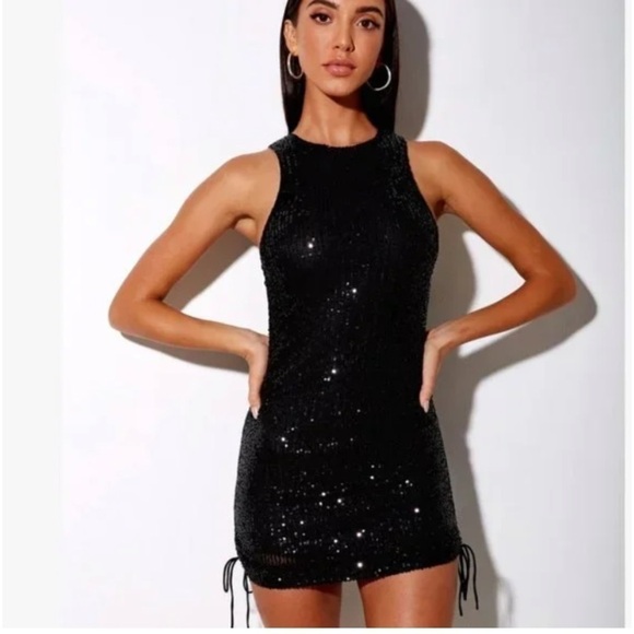 Motel ROCKS SMALL Ardilla Black Sequin Mini Dress Bodycon Ruched - Picture 1 of 9